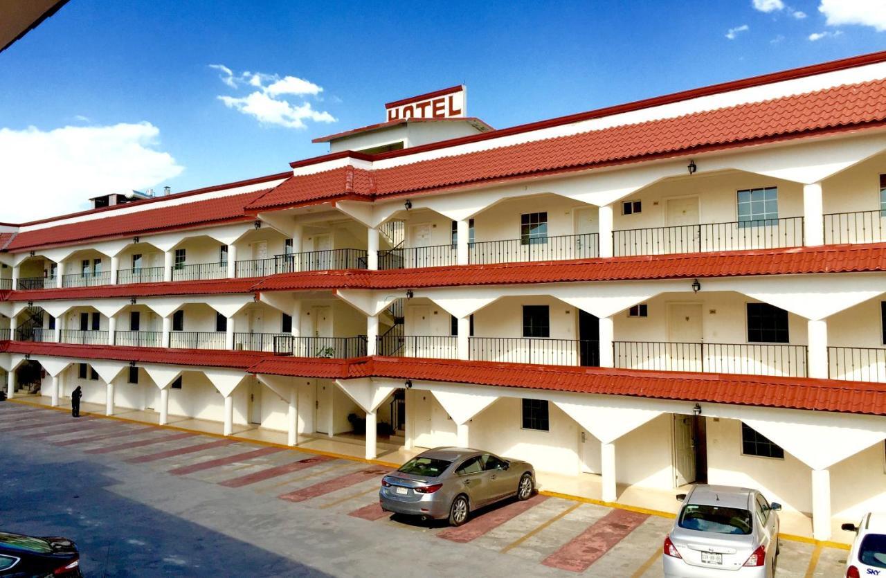 Hotel Go Inn モンクローバ エクステリア 写真